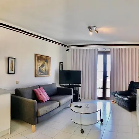 Cozy Windsor Park Se40 شقة *